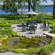 lakefront-custom-home-landscape